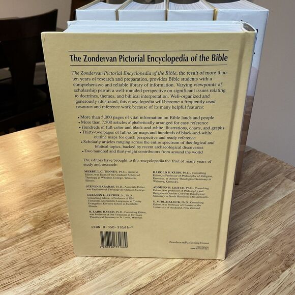Zondervan Pictorial Encyclopedia of the Bible Volume 1-5 (1975) - Like New - Picture 4 of 16